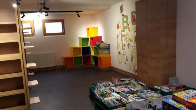 Die Bibliothek nimmt langsam Gestalt an